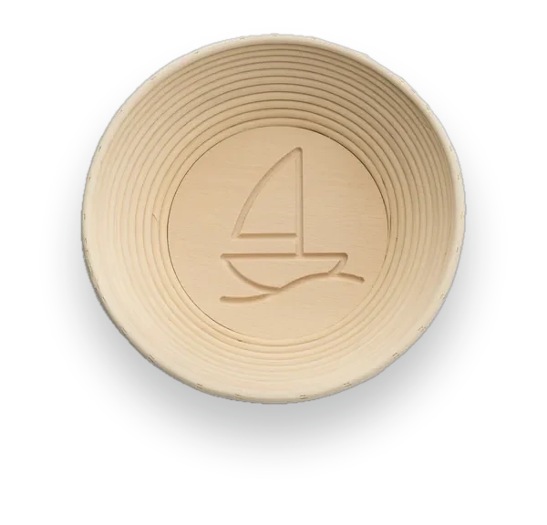 Košara z gravuro: Sailing boat
